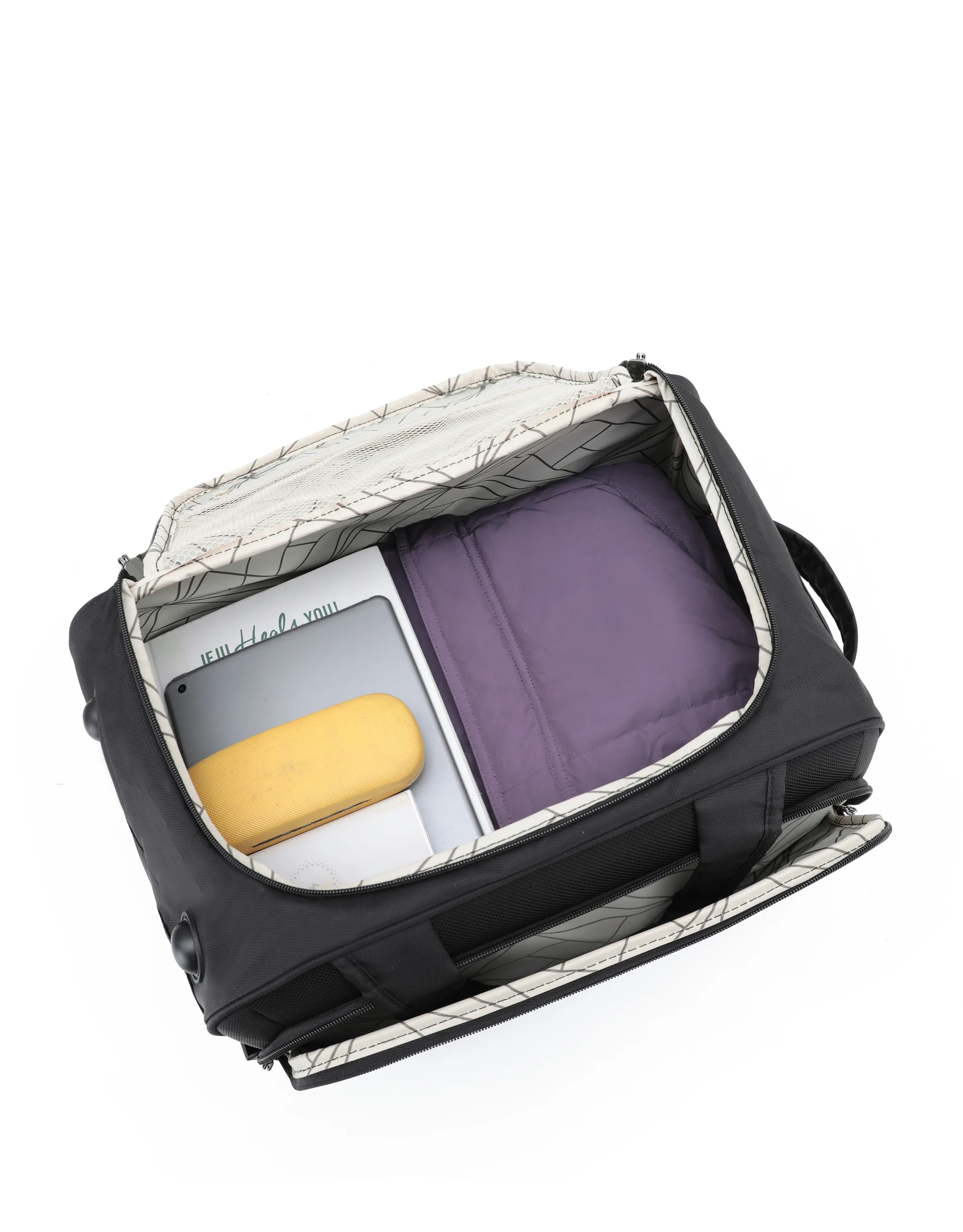 Oakmont Cabin Wheeled Duffle Bag - Black - Image 3
