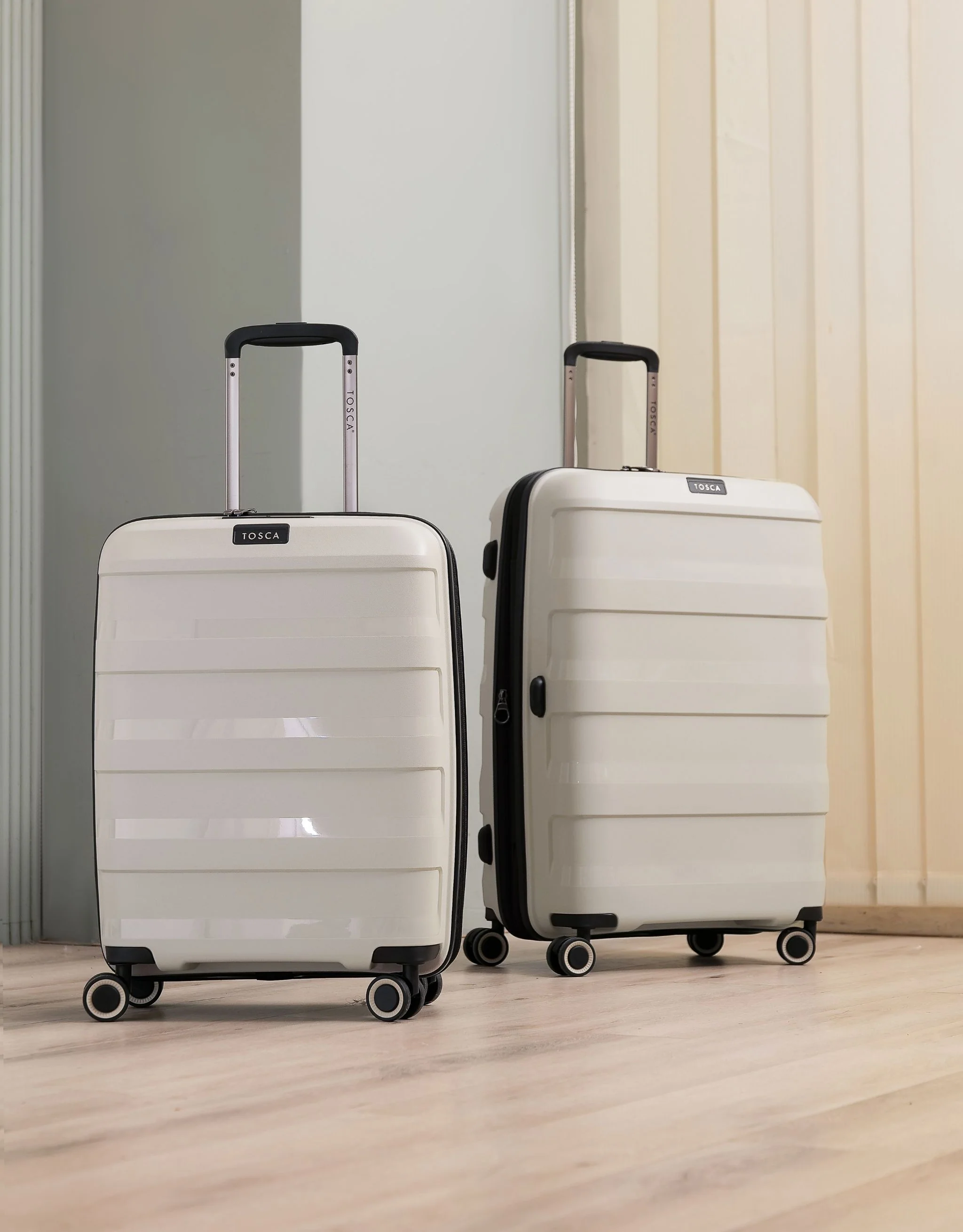 Comet 67cm Medium Hard Suitcase - Cobblestone - Image 5