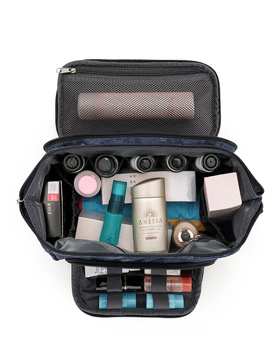 Deluxe Toiletry Bag - Black - Image 2