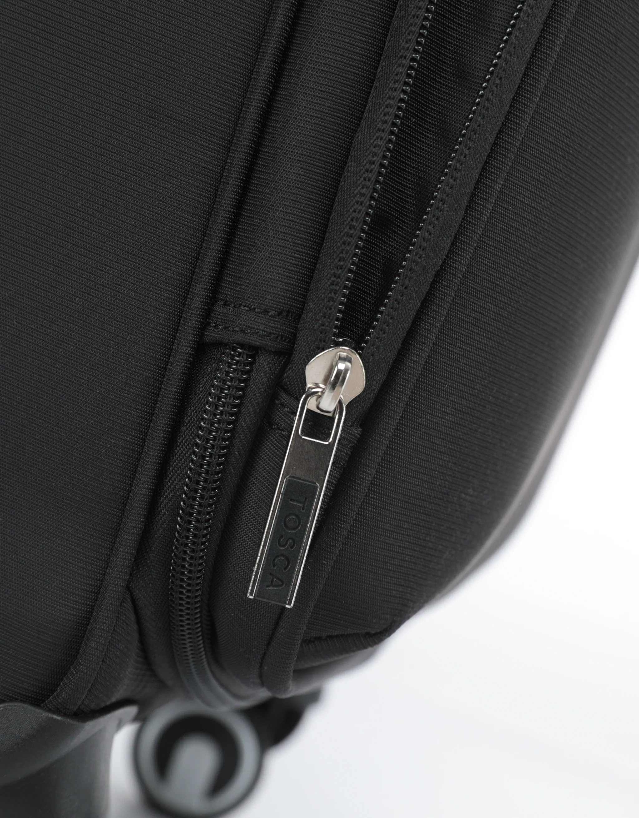 Grange 80cm Large Soft Suitcase - Black - Image 8