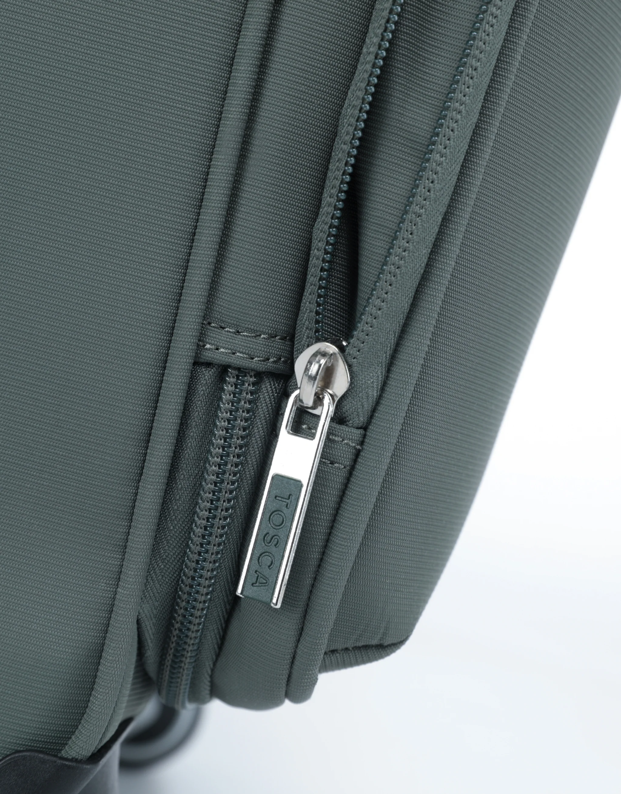 Grange 3 Piece Soft Suitcase Set - Cypress Green - Image 10