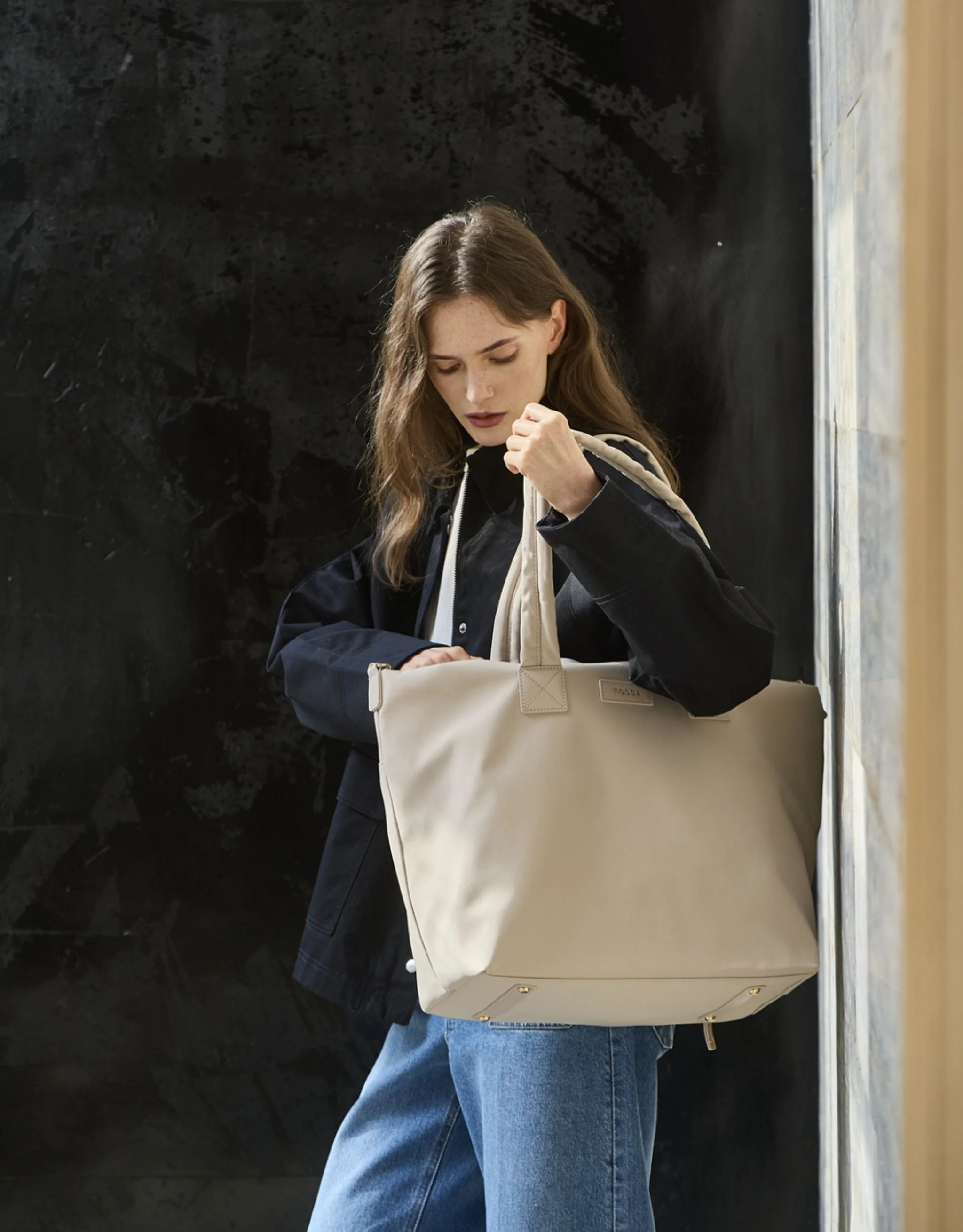 Metro Large Travel Tote Bag - Stone Nylon - Image 7