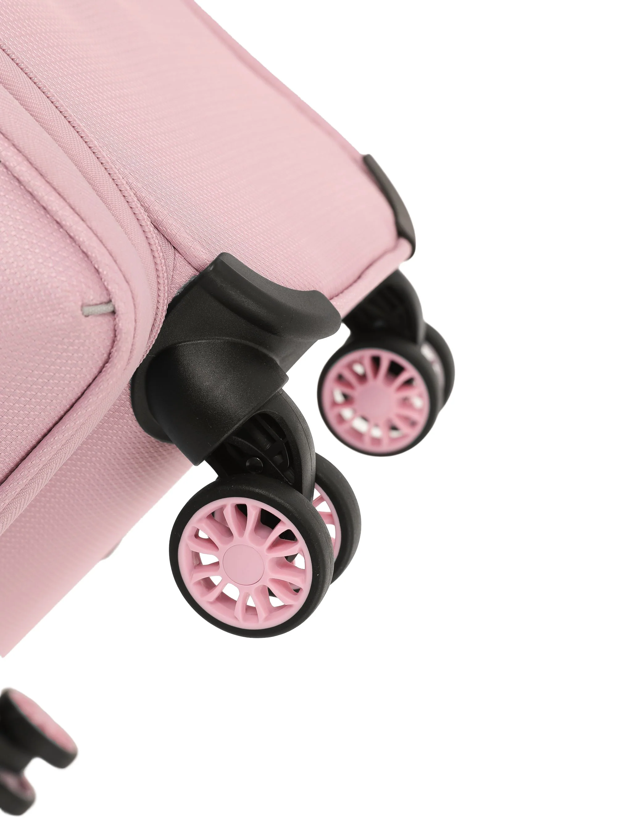 So Lite 67cm Medium Soft Suitcase - Blush - Image 4